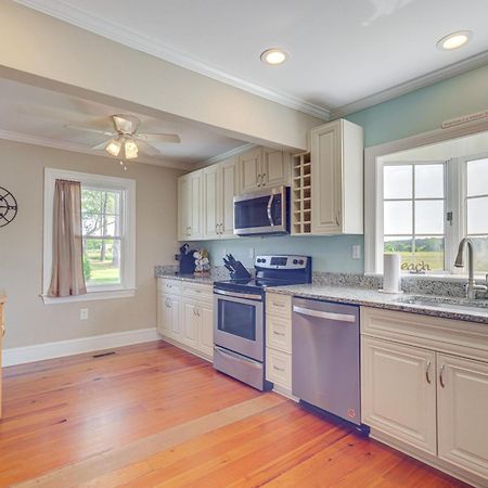 Updated Cape Charles Home About 2 Mi To Beachfront! Eksteriør bilde