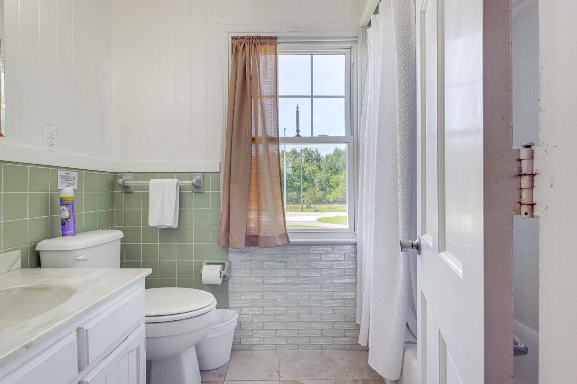 Updated Cape Charles Home About 2 Mi To Beachfront! Eksteriør bilde